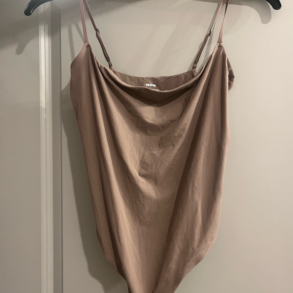 Skims brown bodysuit L